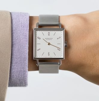 Nomos Glashuette Tetra