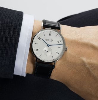 Nomos Glashuette Tangente