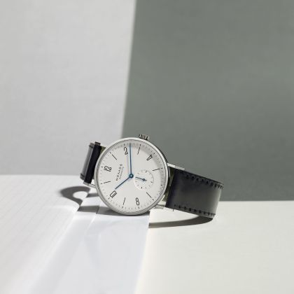 Nomos Glashuette Tangente
