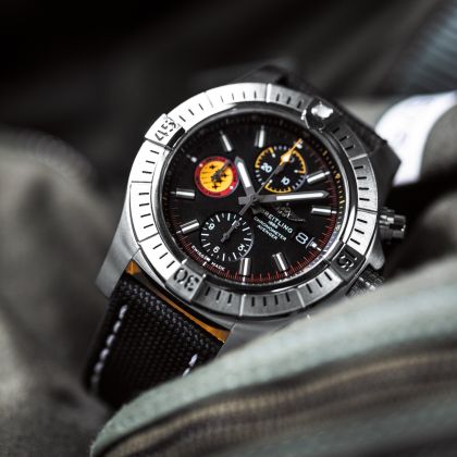 Breitling Avenger